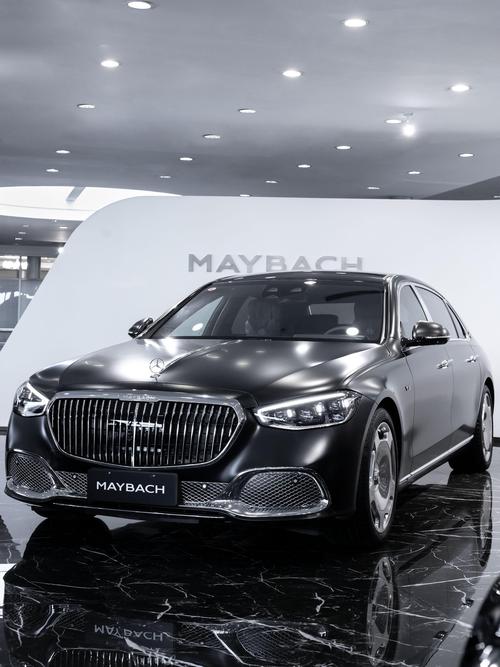 深圳40岚图汽车的售后服务让用户无忧出行，迈巴赫未来的豪华车趋势